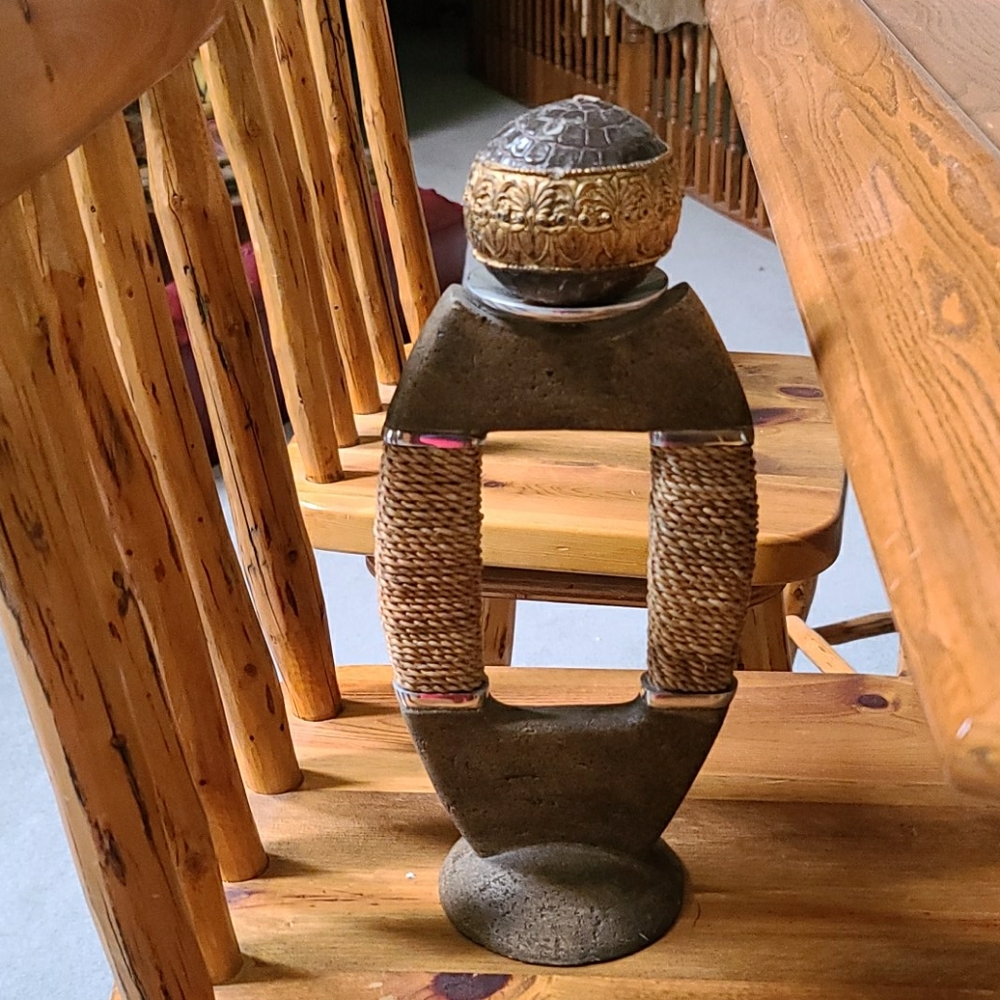 Candle holder